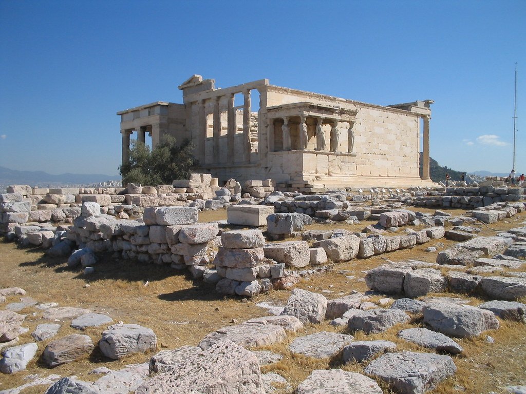 EL erecteón de la acrópolis de Grecia