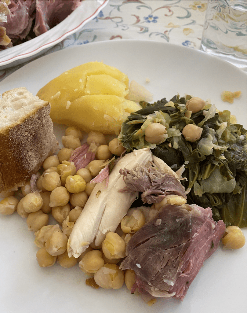 lacón con grelos, comida típica gallega en Semana santa