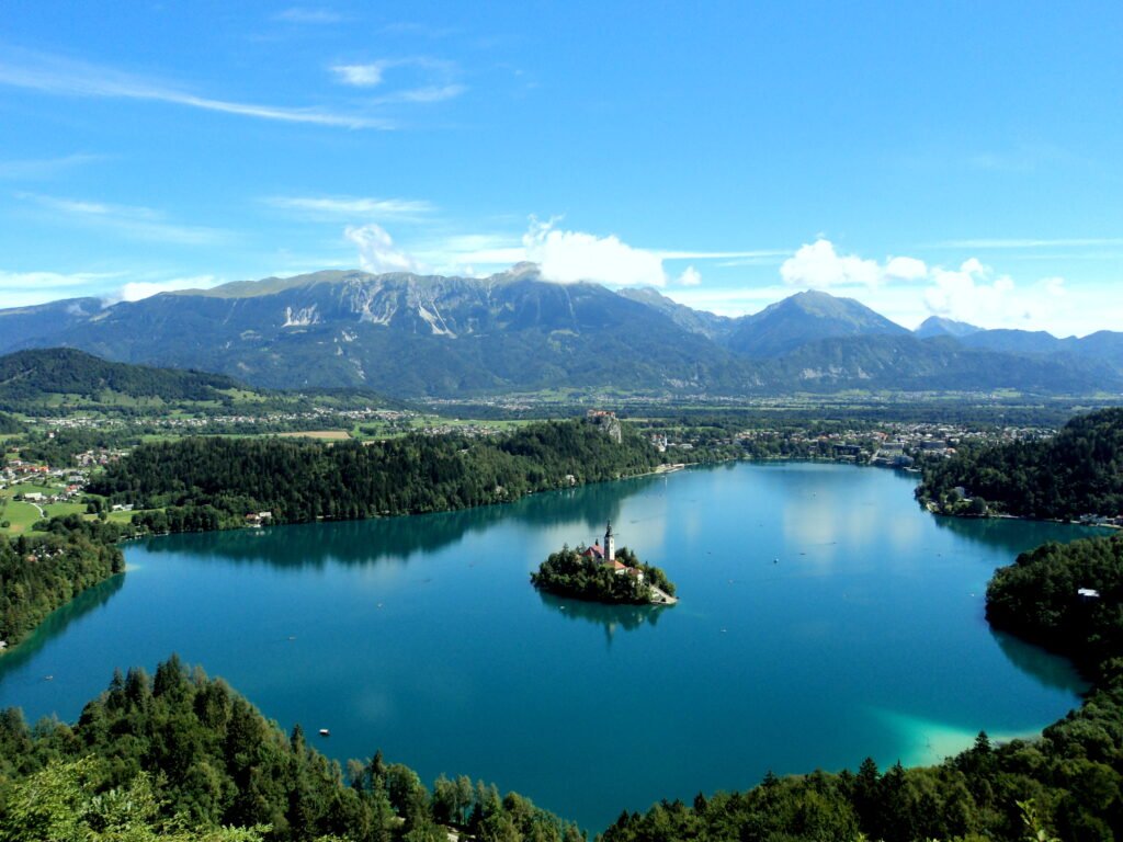 Lago Bled: El lago y la isla con la iglesia