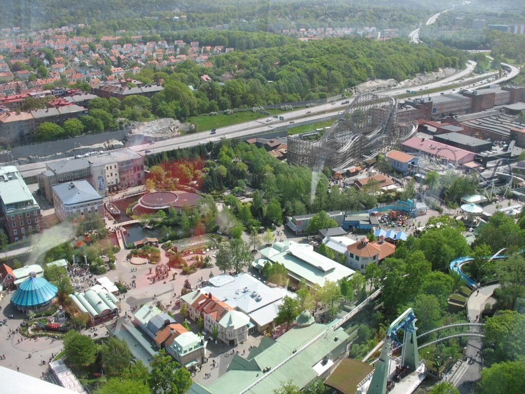 2. El Parque de Atracciones Liseberg, Gotemburgo