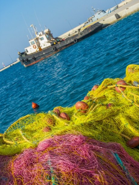 Redes de pesca en un barco