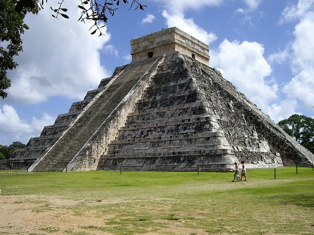 chichen itza cancun mexico