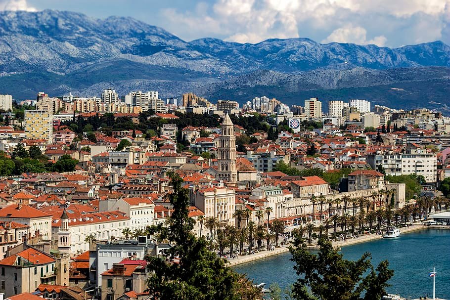 Split: El Palacio de Diocleciano y la costa dálmata