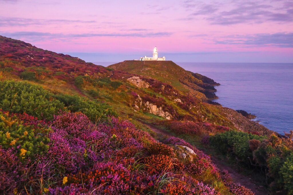 Foto de un faro de Gales: Todo lo que necesitas saber sobre esta hermosa región de Reino Unido