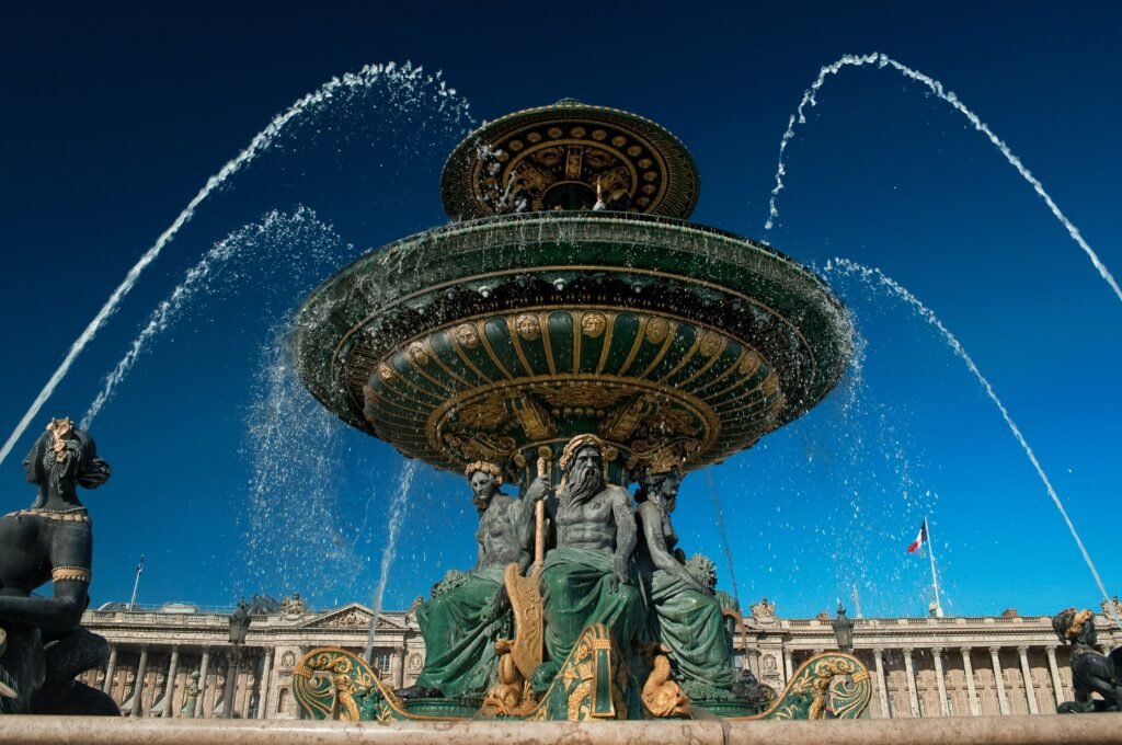 La Place des Quinconces en Burdeos, Francia