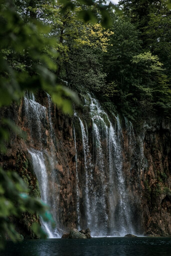 Parque Nacional de los Lagos de Plitvice: Sus cascadas