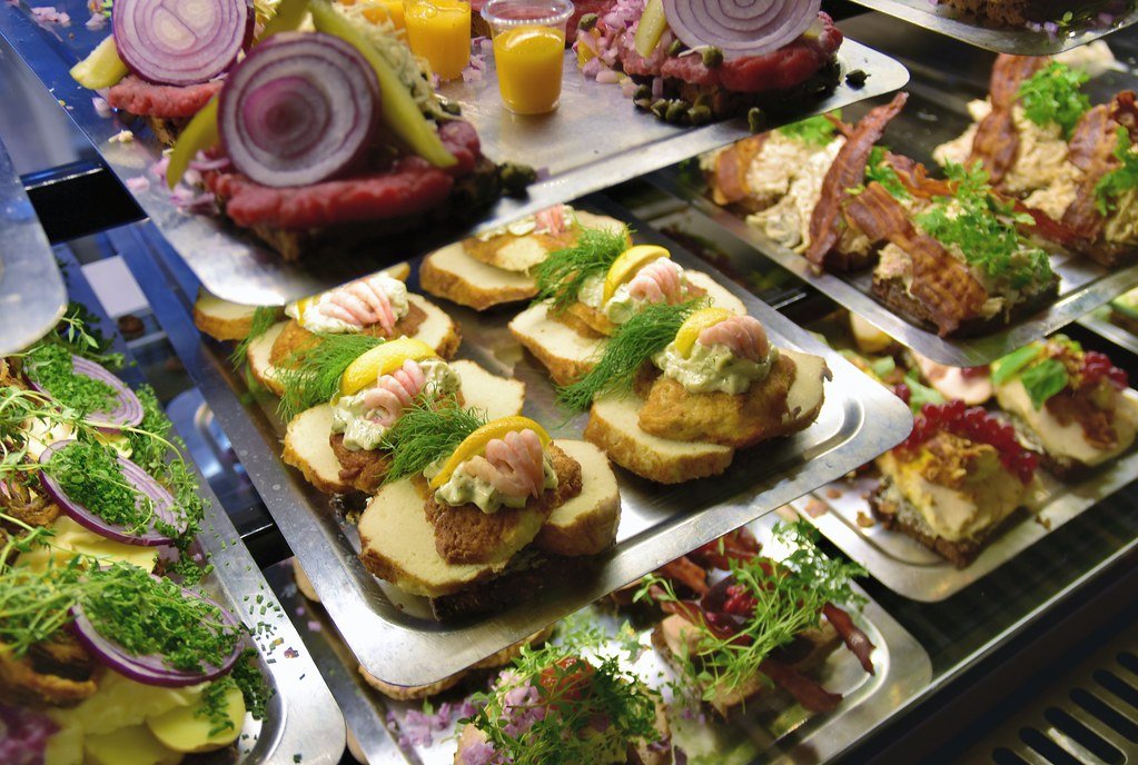 smørrebrød plato típico de Copenhague