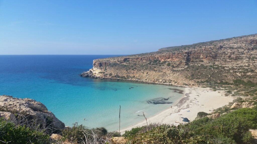 Spiaggia dei Conigli, Italia