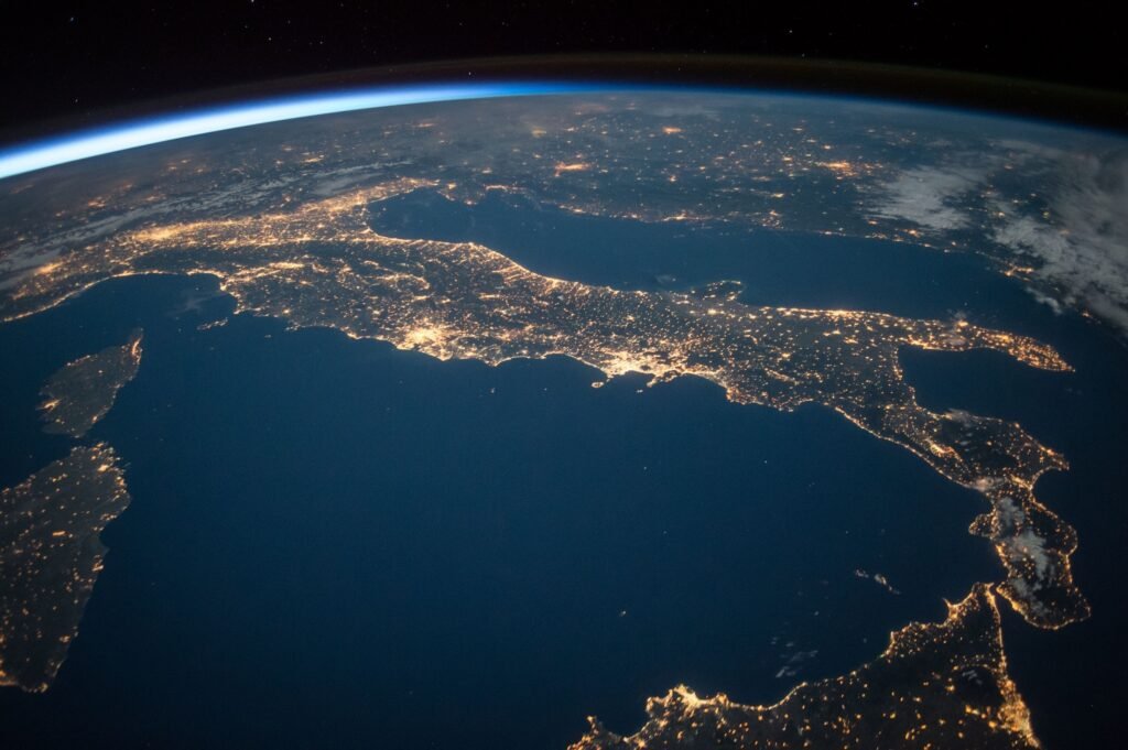 Vista de Italia desde un satélite
